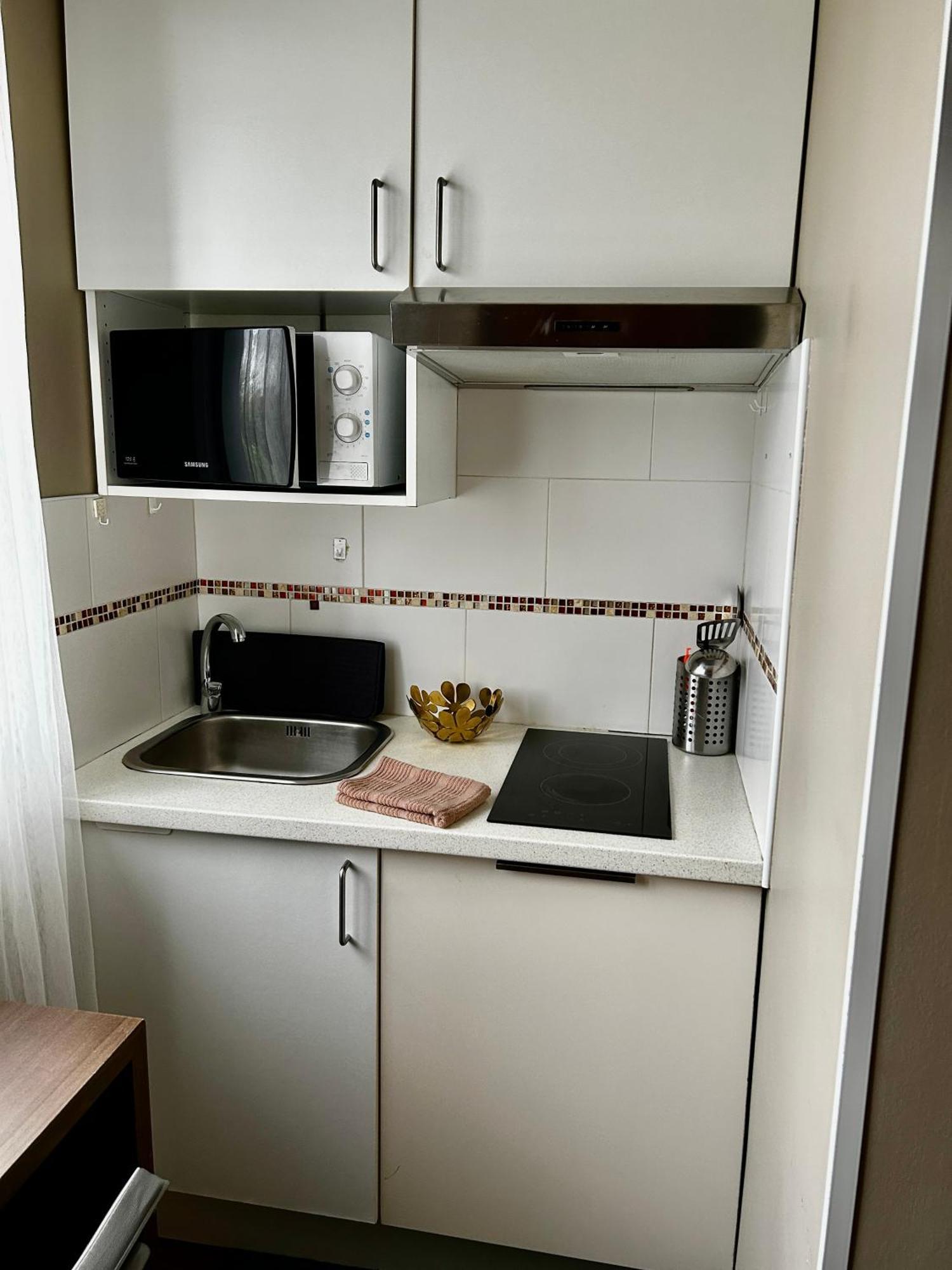 Habitacion Bano Cocina Jardin Y Parking Erandio Eksteriør bilde